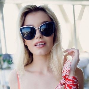 Quay My Girl Sunglasses